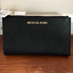 Michael Kors Jet Set Travel wristlet